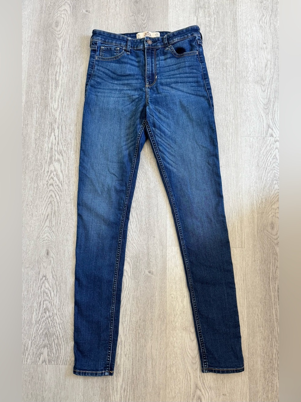 Hollister Deep Indigo Women's Skinny Jeans